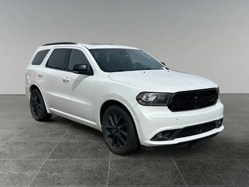 2017 Dodge Durango R/T, bílá, 143 596 km, dovoz Kanada — foto 7 z 12