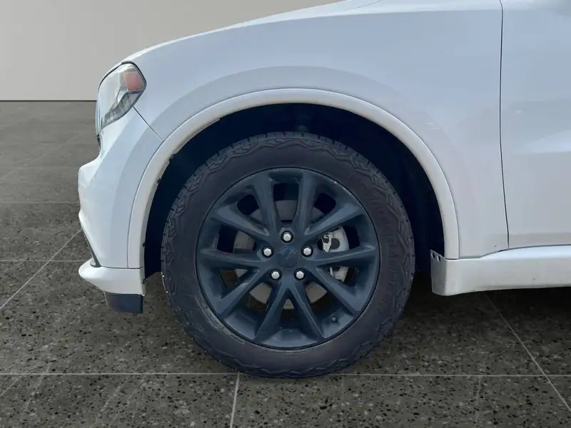 2017 Dodge Durango R/T, bílá, 143 596 km, dovoz Kanada — foto 9 z 12