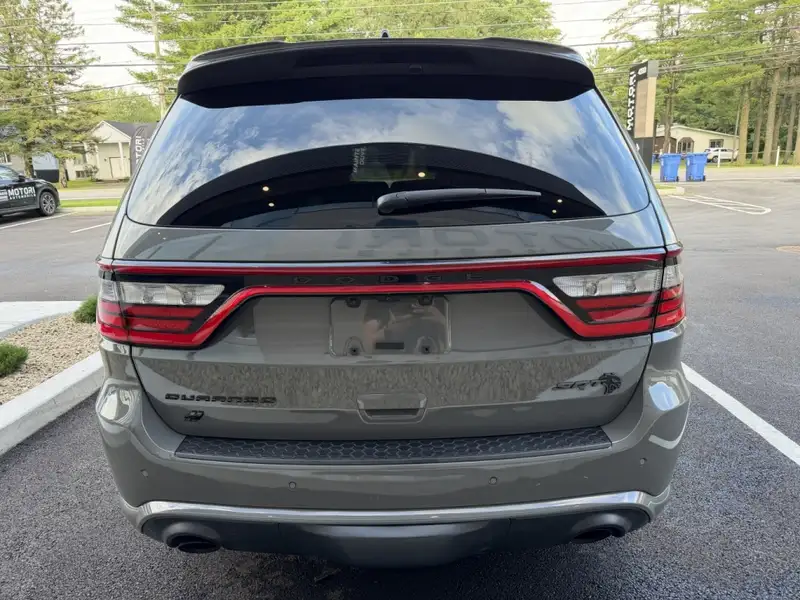 2023 Dodge Durango SRT Hellcat Premium, šedá, 37 207 km, dovoz Kanada — foto 6 z 12