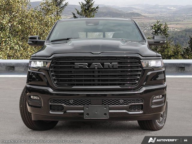 2026 RAM 1500 Warlock, bílá, 15 km, dovoz Kanada — foto 2 z 20