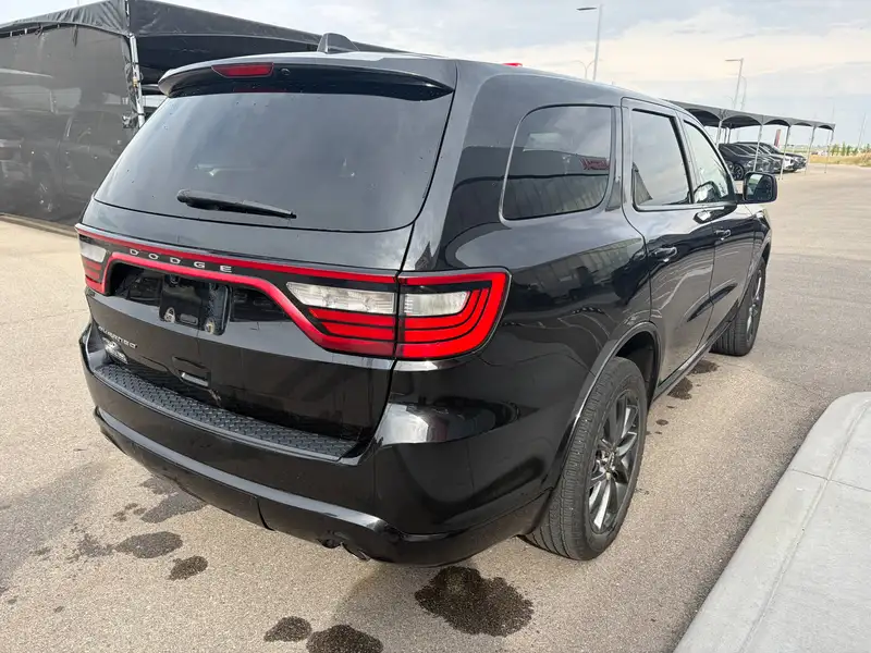 2016 Dodge Durango SXT AWD, černá, 172 079 km, dovoz Kanada — foto 7 z 12