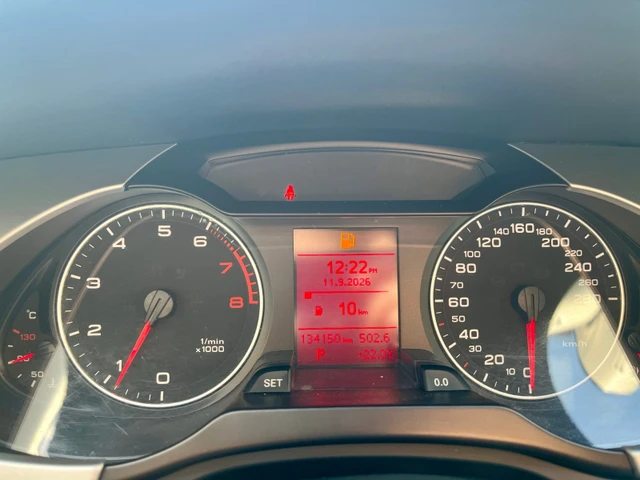 2012 Audi A4, šedá, 134 150 km, dovoz Kanada — foto 3 z 5