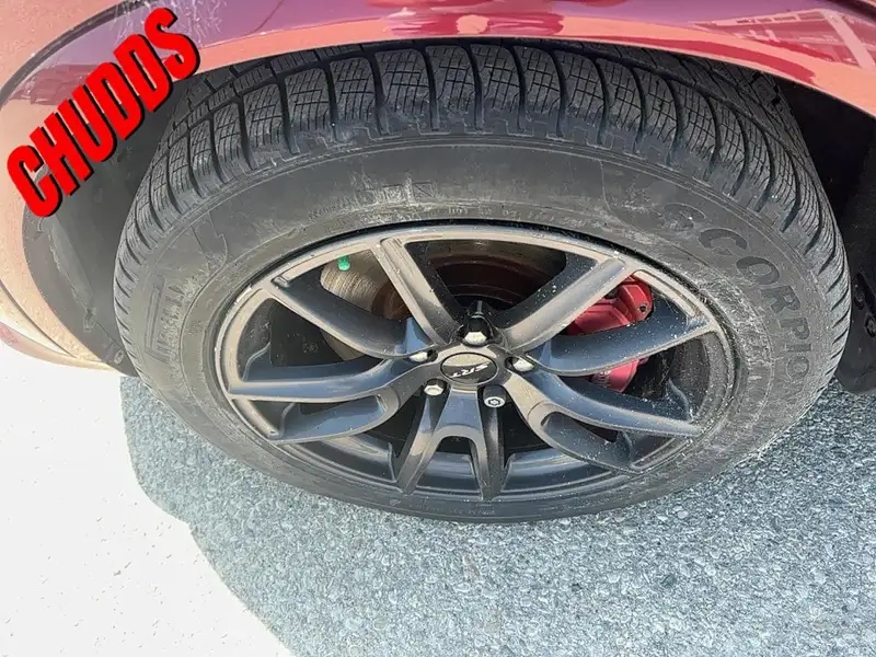 2018 Dodge Durango SRT, červená, 132 323 km, dovoz Kanada — foto 5 z 12