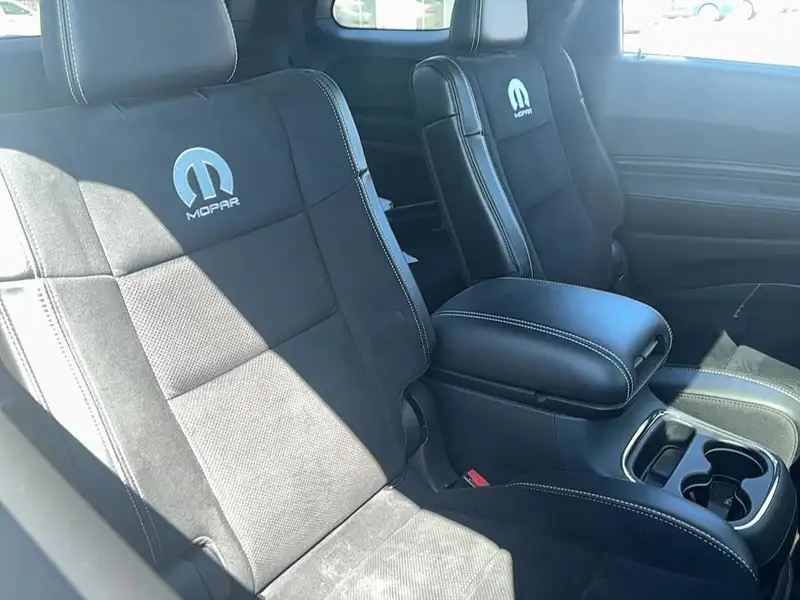 2018 Dodge Durango SRT, červená, 132 323 km, dovoz Kanada — foto 9 z 12