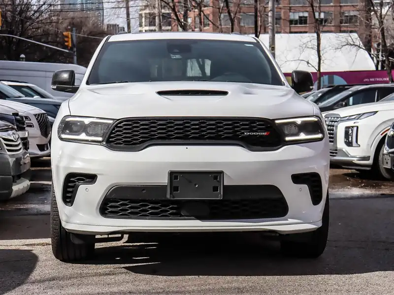 2026 Dodge Durango GT Plus, bílá, 10 km, dovoz Kanada — foto 2 z 12