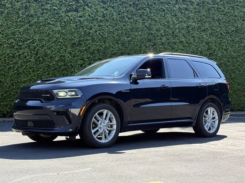 2025 Dodge Durango R/T, modrá, 82 025 km, dovoz Kanada — foto 9 z 12