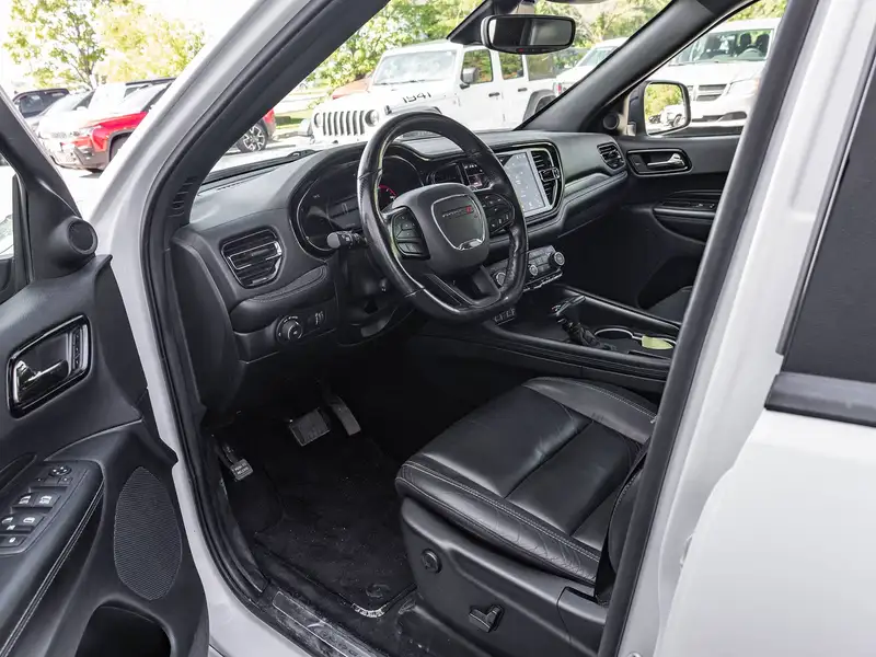 2022 Dodge Durango, bílá, 109 052 km, dovoz Kanada — foto 9 z 12