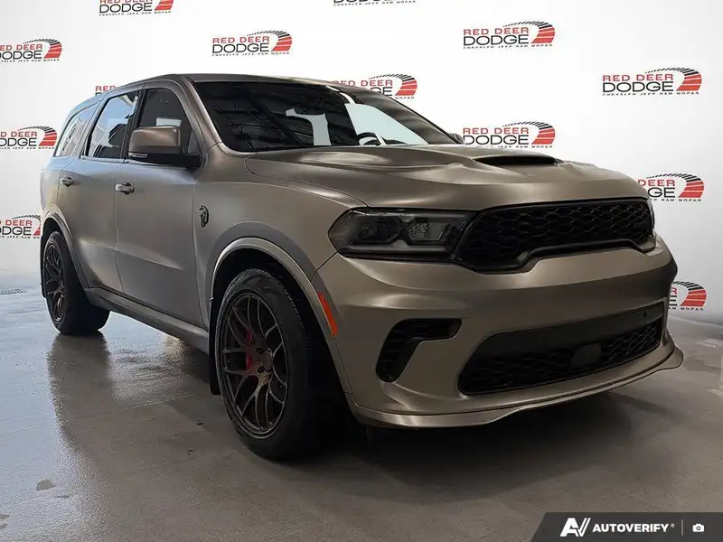 2023 Dodge Durango SRT Hellcat Premium, bílá, 28 000 km, dovoz Kanada — foto 7 z 12
