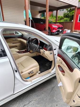 2008 Lexus, dovoz Kanada — foto 5 z 10