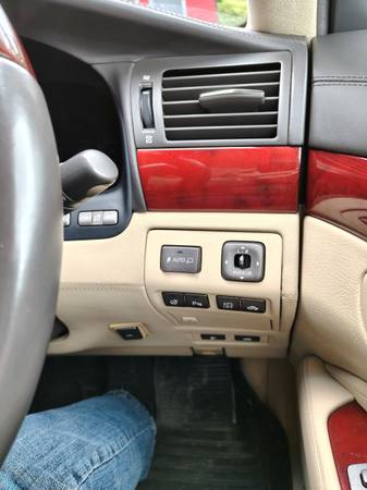 2008 Lexus, dovoz Kanada — foto 9 z 10