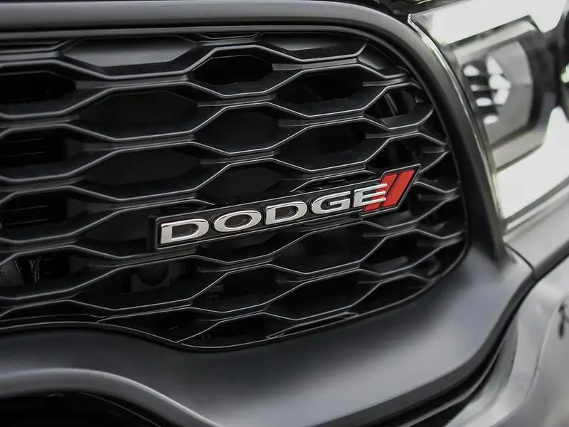2026 Dodge Durango Gt Plus, černá, 25 km, dovoz Kanada — foto 9 z 12
