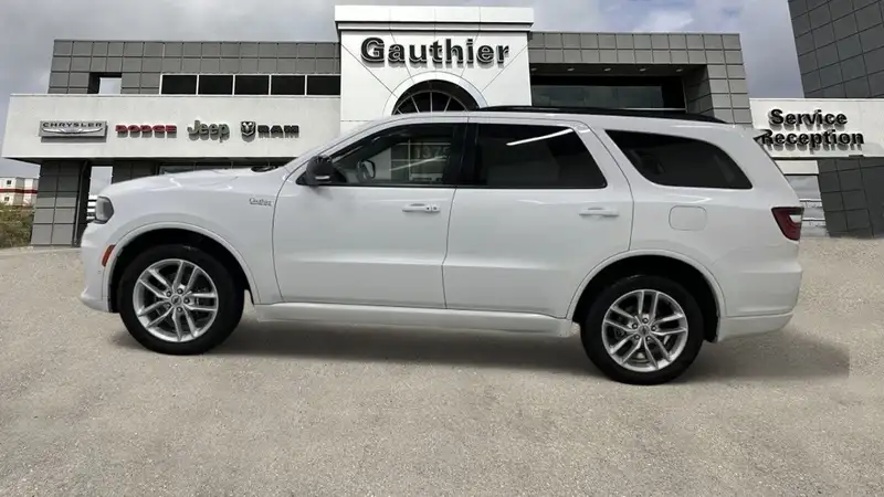 2023 Dodge Durango GT Plus, bílá, 102 800 km, dovoz Kanada — foto 3 z 12
