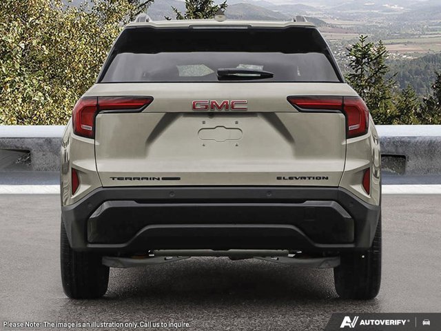 2026 GMC Terrain AWD Elevation, šedá, 15 km, dovoz Kanada — foto 5 z 20