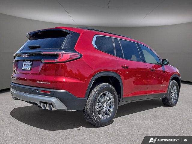 2026 GMC Acadia Elevation, červená, 15 km, dovoz Kanada — foto 5 z 20
