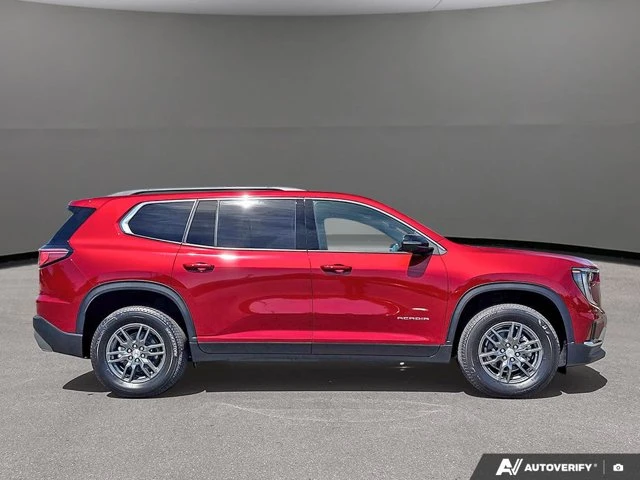 2026 GMC Acadia Elevation, červená, 15 km, dovoz Kanada — foto 6 z 20