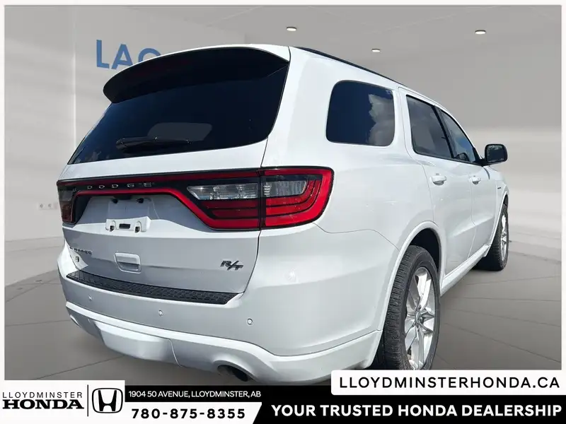2025 Dodge Durango, bílá, 82 933 km, dovoz Kanada — foto 5 z 12