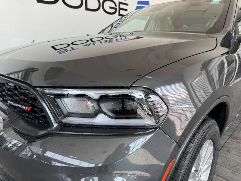 2026 Dodge Durango SXT| REMOTE START | REMOTE TRUNK RELEASE |, šedá, 1 015 km, dovoz Kanada — foto 9 z 12