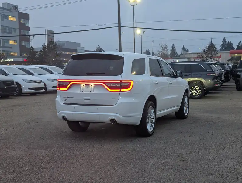 2026 Dodge Durango GT, bílá, 23 km, dovoz Kanada — foto 7 z 12
