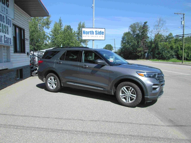 2022 Ford Explorer XLT, šedá, 121 519 km, dovoz Kanada — foto 3 z 13