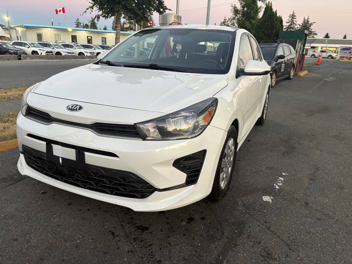 2021 Kia, dovoz Kanada — foto 3 z 12