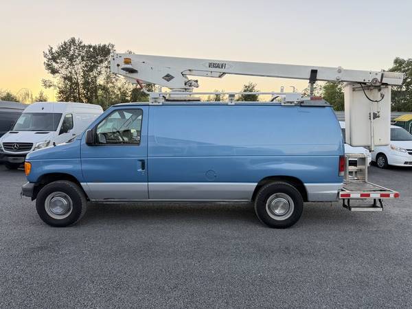 2006 Ford, dovoz Kanada — foto 2 z 12