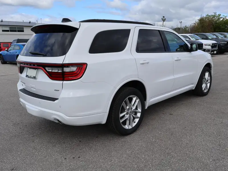 2026 Dodge Durango Gt Plus Awd, bílá, 15 km, dovoz Kanada — foto 5 z 12