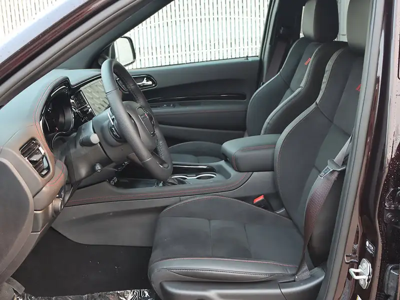 2026 Dodge Durango GT HEMI V8 Plus, červená, 23 km, dovoz Kanada — foto 6 z 12