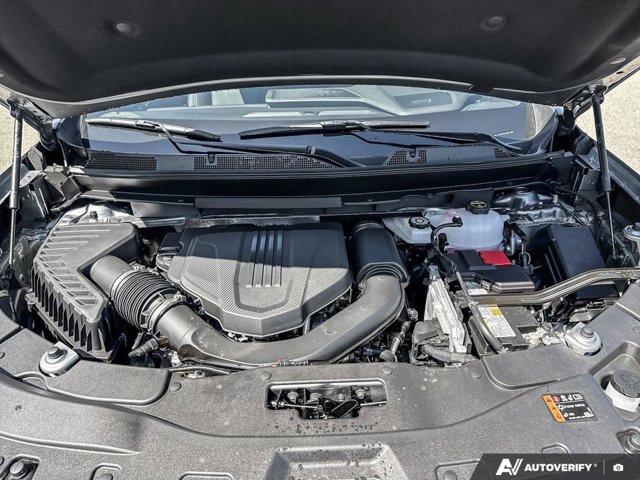 2026 GMC Acadia Elevation, šedá, 5 km, dovoz Kanada — foto 13 z 20