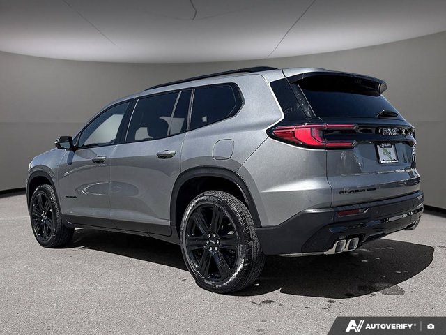 2026 GMC Acadia Elevation, šedá, 5 km, dovoz Kanada — foto 3 z 20