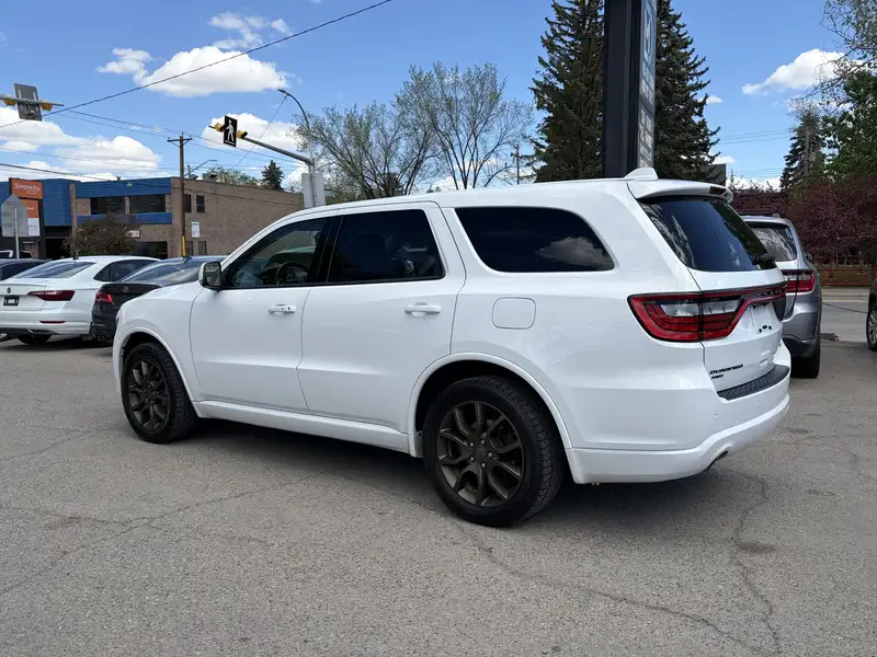 2017 Dodge Durango AWD 4dr GT, bílá, 158 842 km, dovoz Kanada — foto 4 z 12