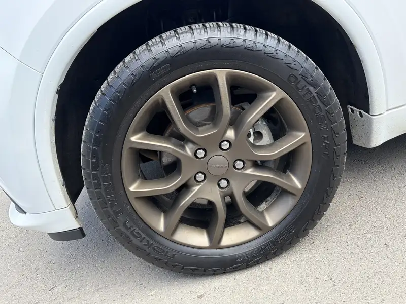 2017 Dodge Durango AWD 4dr GT, bílá, 158 842 km, dovoz Kanada — foto 7 z 12