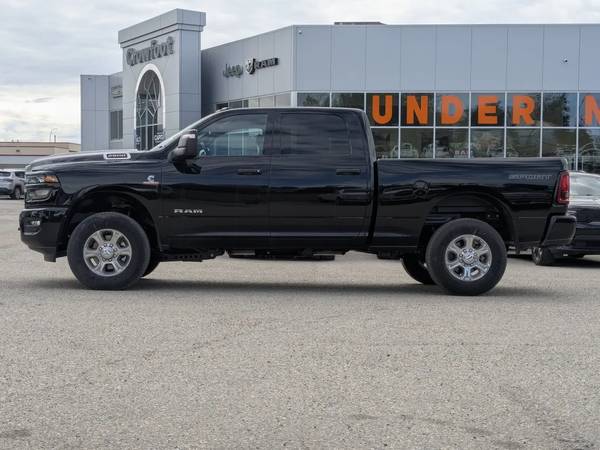 2026 RAM, dovoz Kanada — foto 7 z 12