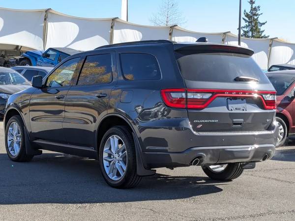 2026 Dodge, dovoz Kanada — foto 4 z 12