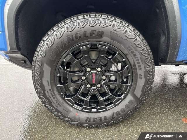 2026 GMC Canyon Elevation, modrá, 22 km, dovoz Kanada — foto 9 z 20