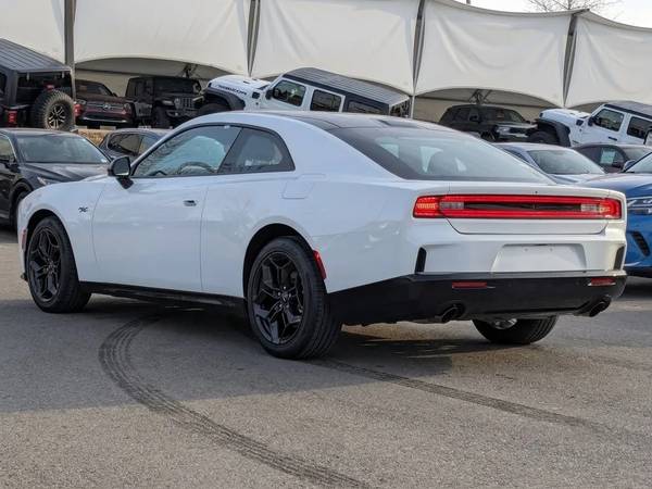 2026 Dodge, dovoz Kanada — foto 4 z 12