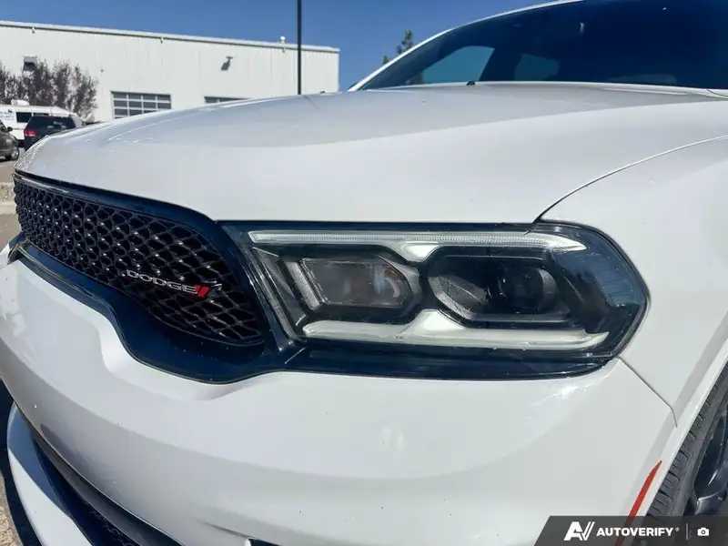 2023 Dodge Durango SXT Plus, bílá, 101 587 km, dovoz Kanada — foto 11 z 12