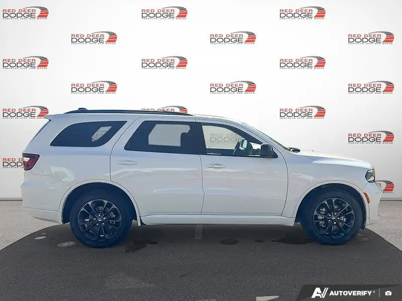 2023 Dodge Durango SXT Plus, bílá, 101 587 km, dovoz Kanada — foto 6 z 12