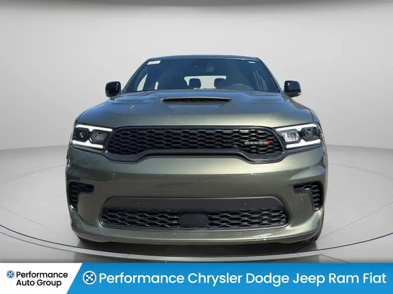 2026 Dodge Durango GT Plus, zelená, dovoz Kanada — foto 2 z 12