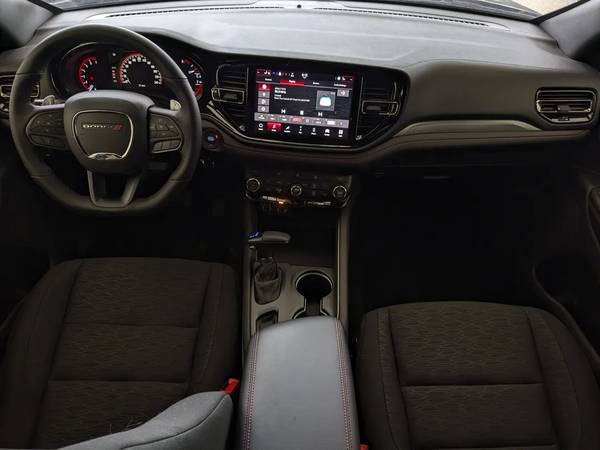 2026 Dodge, dovoz Kanada — foto 11 z 12
