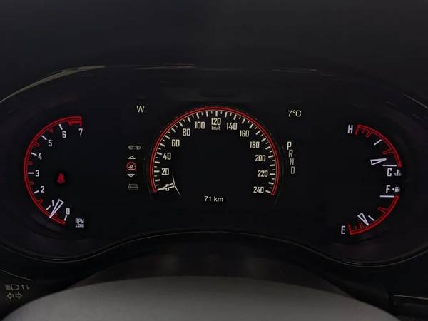 2026 Dodge, dovoz Kanada — foto 12 z 12