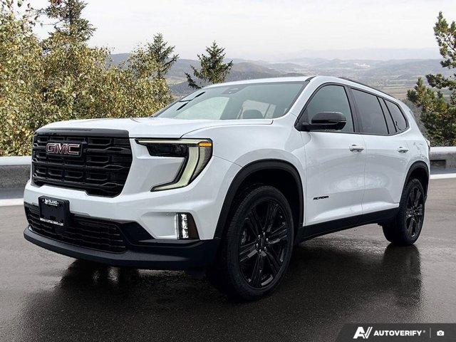 2026 GMC Acadia Elevation, bílá, 16 km, dovoz Kanada — foto 1 z 20 2026 GMC Acadia Elevation, bílá, 16 km, dovoz Kanada — foto 1 z 20