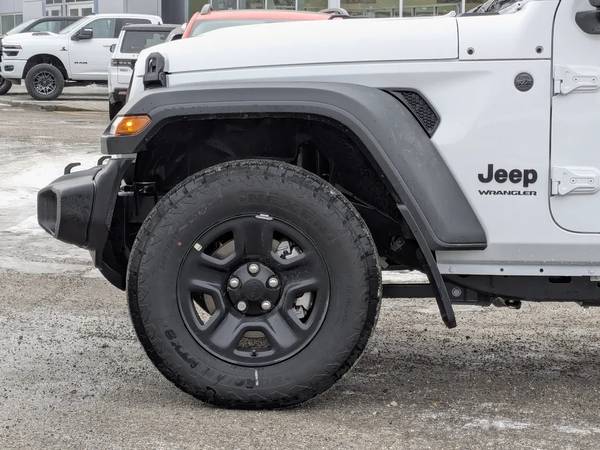 2026 Jeep, dovoz Kanada — foto 9 z 12