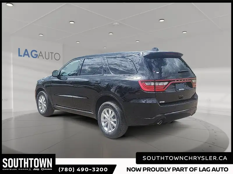 2026 Dodge Durango SXT, černá, 16 km, dovoz Kanada — foto 4 z 12