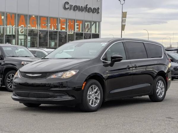 2026 Chrysler, bílá, dovoz Kanada — foto 2 z 12