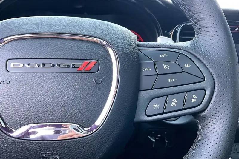 2026 Dodge Durango Gt Plus, šedá, 0 km, dovoz Kanada — foto 12 z 12