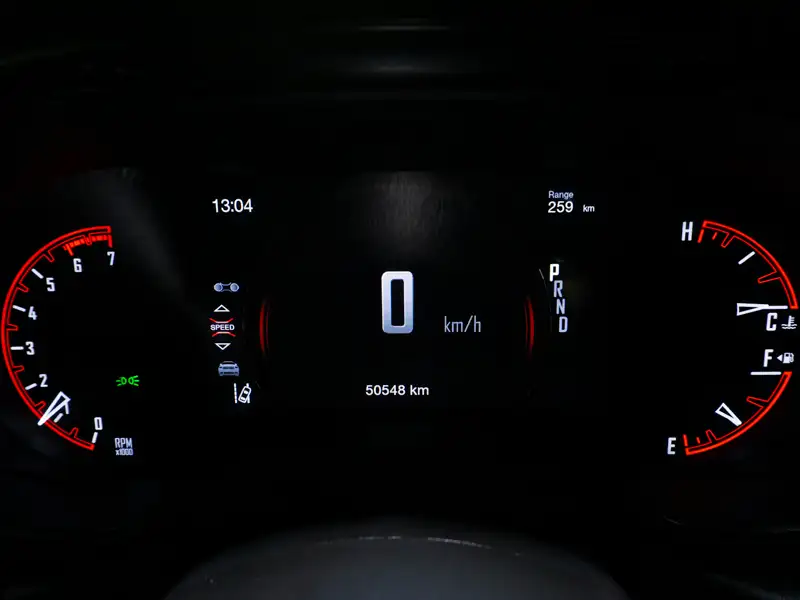 2024 Dodge Durango, černá, 50 526 km, dovoz Kanada — foto 11 z 12