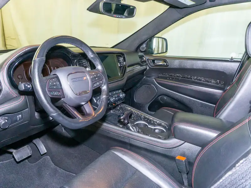 2024 Dodge Durango, černá, 50 526 km, dovoz Kanada — foto 8 z 12