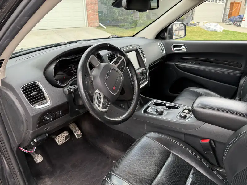 2016 Dodge Durango Citadel, černá, 270 000 km, dovoz Kanada — foto 5 z 7