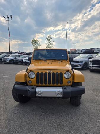 2014 Jeep, dovoz Kanada — foto 2 z 12