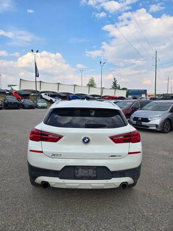 2018 BMW, dovoz Kanada — foto 5 z 12